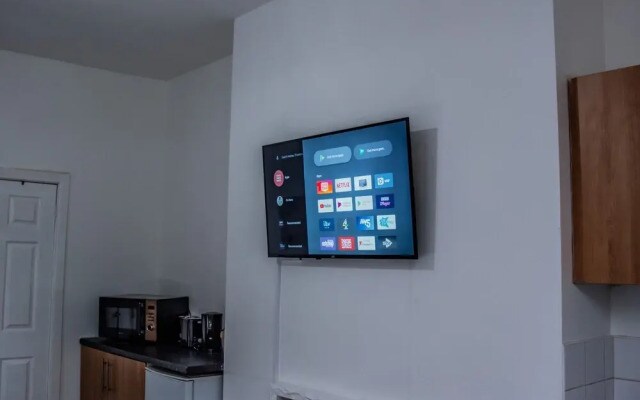 Bv Comfy Studio At Maningham Lane Bradford