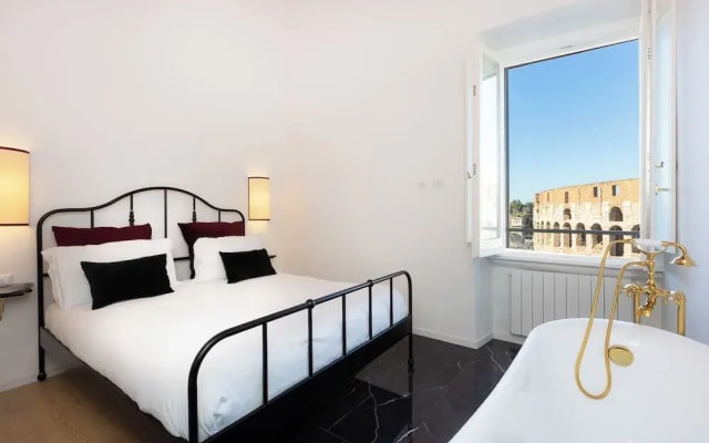 Rental in Rome View of the Colosseum Apartment