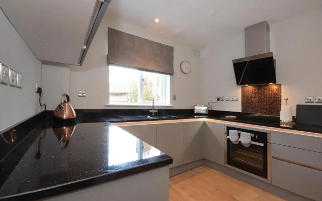 Fossgate Luxury Duplex City Centre Apartment
