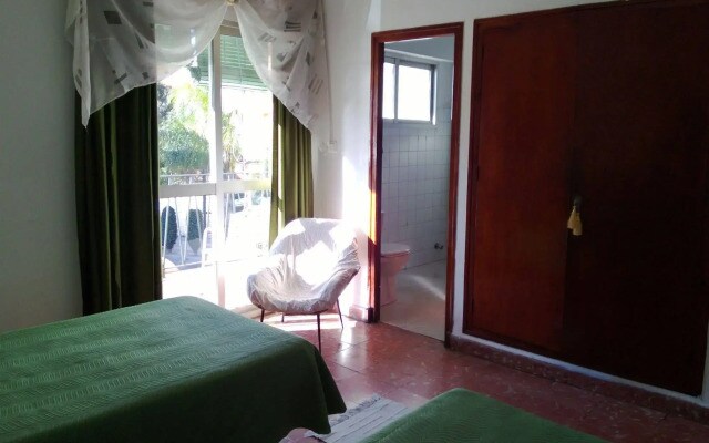 Hostal Escandinavia