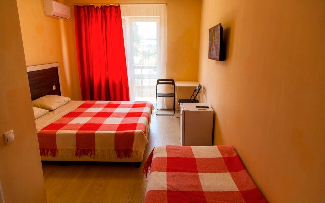 Juzhnyj bereg (Lermontovo)
