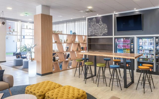 Apartamentos Madrid Airport, Affiliated by Meliá