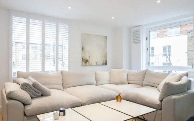 Stunning Newly Refurbished 2BD Shoreditch Flat