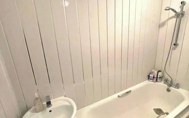 Cosy Flat Near Kings Cross
