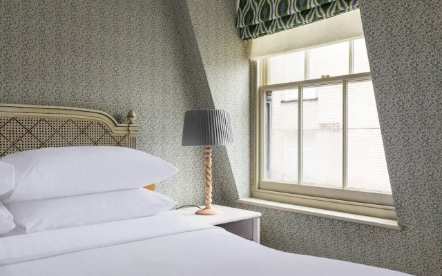 William Mews by Onefinestay