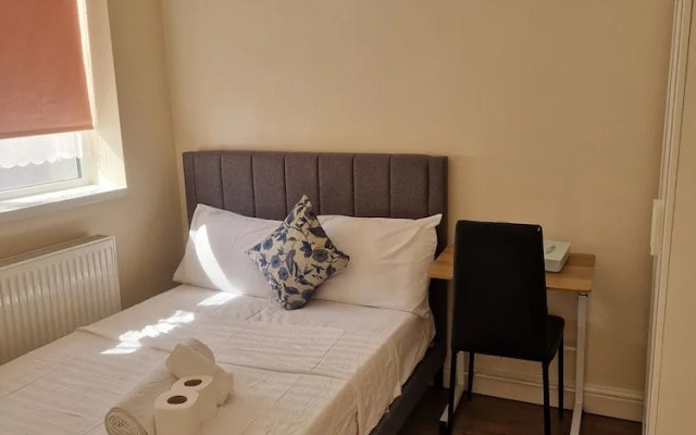 Beautiful 1 Room House in London