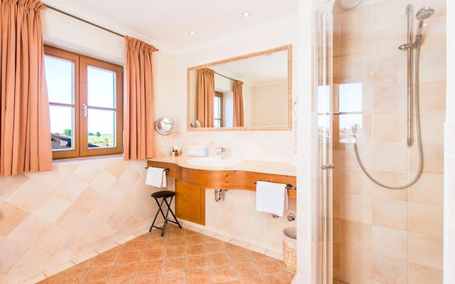 Hotel und Landgasthof Altwirt