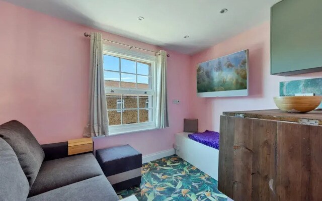 Studio in Greenwich Near Royal Observatory