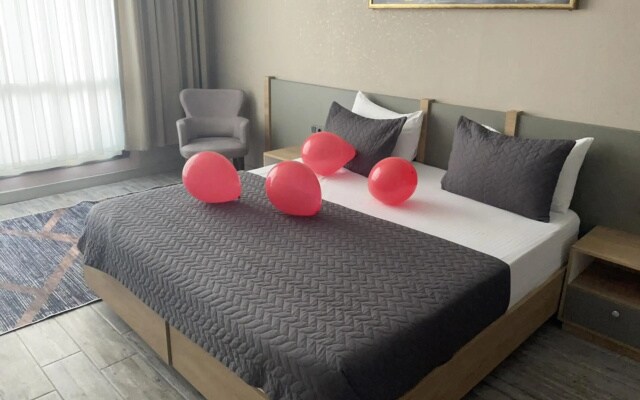 Agora Suites