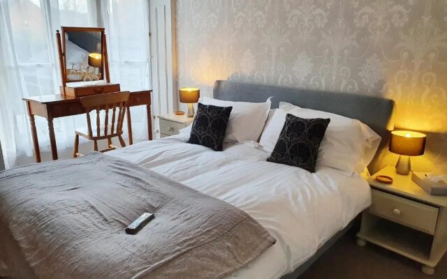 Holmwood House Hotel