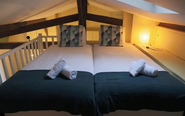 Coquelicot Delightful 1 Bedroom Apt Near Eiffel Tower