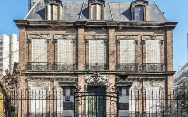 Le Charmant
