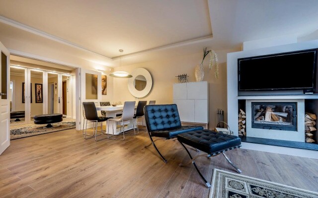 Hills Park Luxury Apartments
