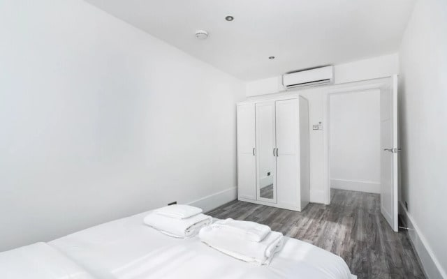 Luxury 3 Bedrooms Apartment in Central London