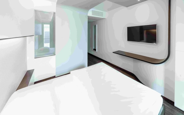 Hotel Q