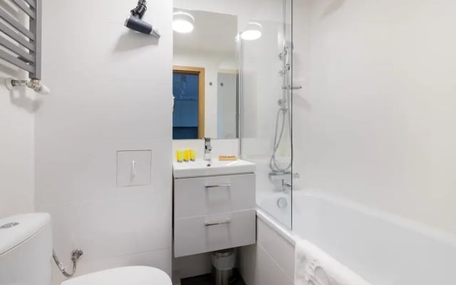 Ochota Homely Apartment