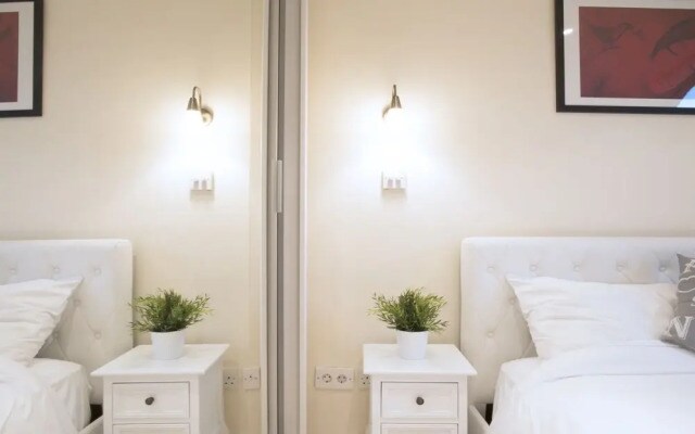 2 Bed Terrace Apartment in Notting Hill