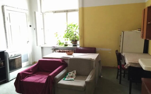 Yes Rooms Hostel