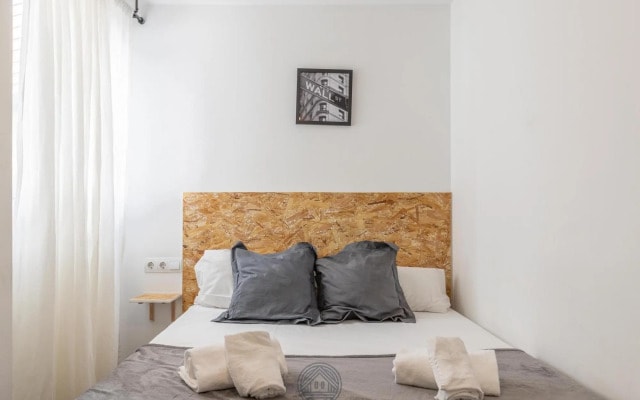 LA MERCED Duplex III 2BR 1BT
