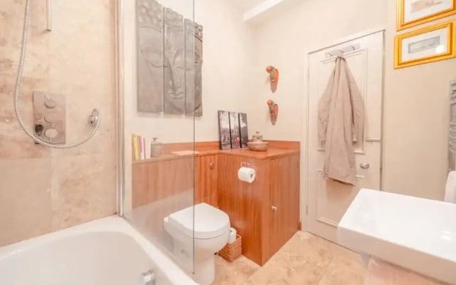 Quaint and Central Studio Flat - Chelsea