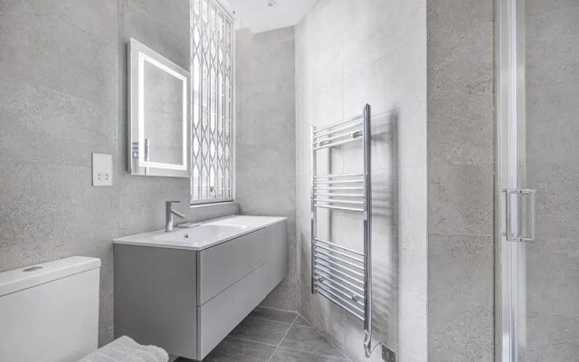 Contemporary Flat in the centre of Fitzrovia