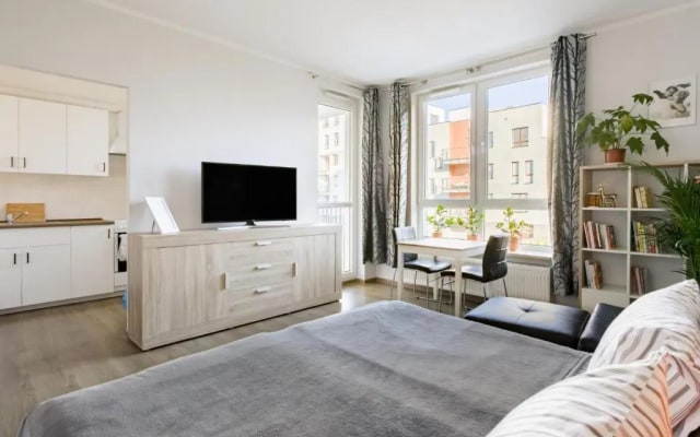 Airport Residence Orange