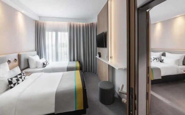 Holiday Inn Express Munich North by IHG