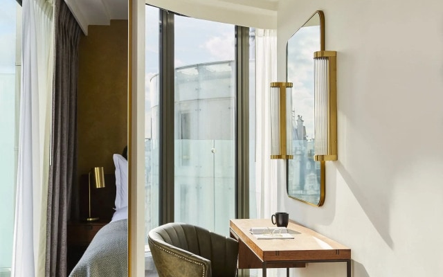 Hotel Indigo London - 1 Leicester Square by IHG