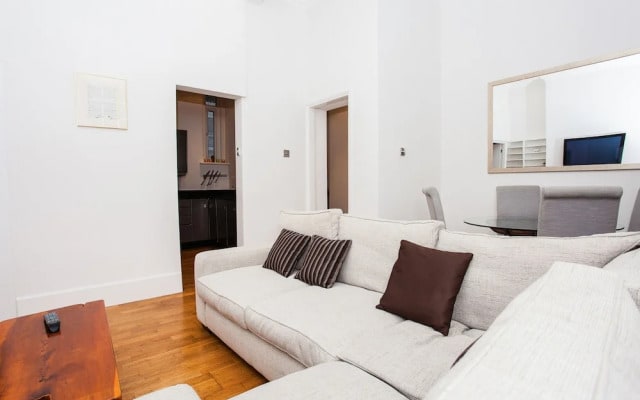 3 Bedroom Marylebone Ground Floor Flat