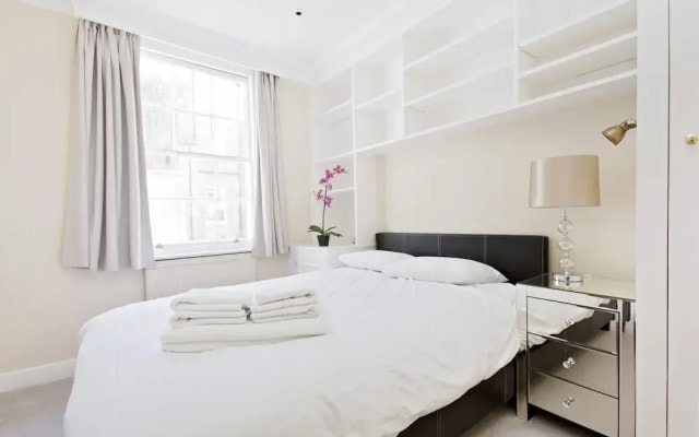 Knightsbridge - Hyde Park Private House