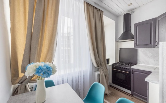 ApartLux (АпартЛюкс) на Анатолия Живова