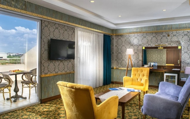 Marinn Deluxe Hotel