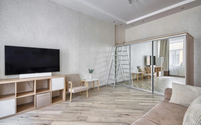 MyHome YourHome (МайХоум ЙоХоум) на переулке Пирогова