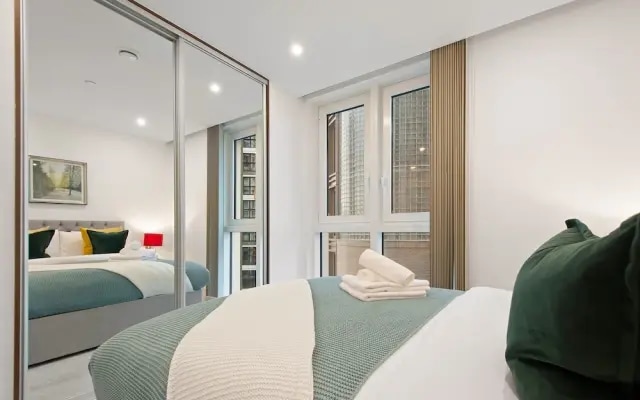Altitude Point Serviced Apartments by TheSquare