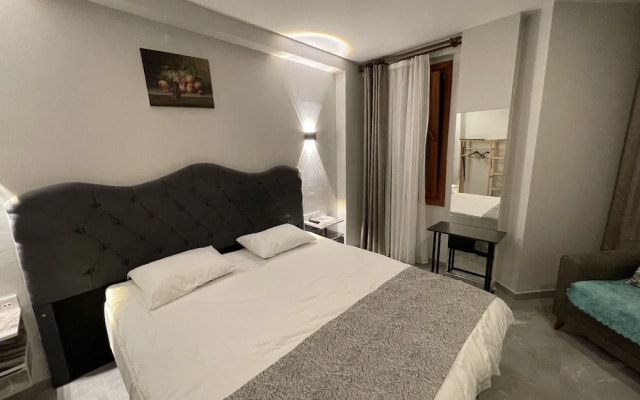 Turna Hotel