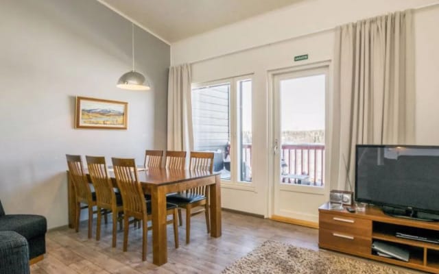 Skivillas 61 ukkohalla (b2)