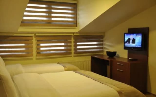 Dorne Taksim Suite