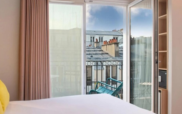 Hotel Arc de Triomphe