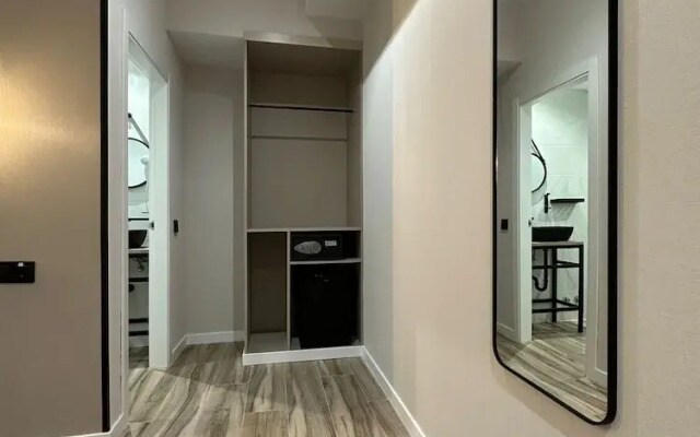 CC Opera Suites