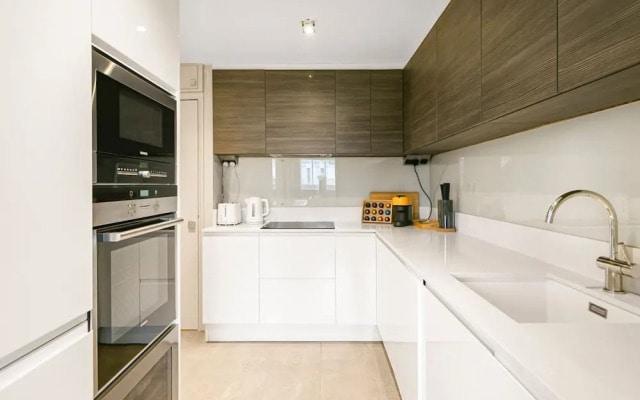 Knightsbridge Home Views Over Hyde Park