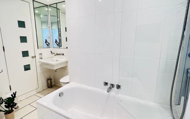 Captivating 2-bed Apartment in Central London