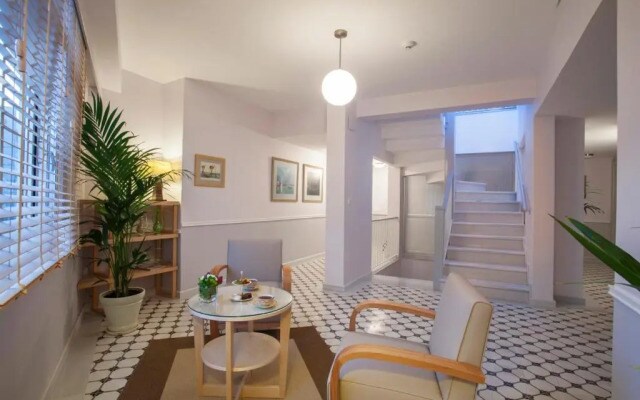 Armada Apartment