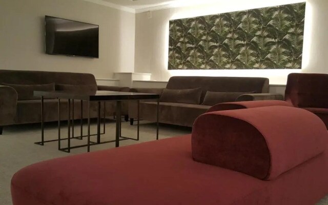 Acacia Suite
