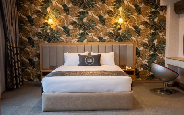 Mateo Hotel