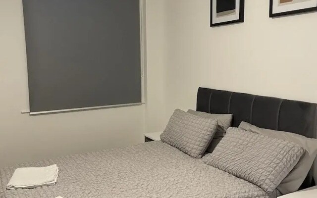 2 Bedroom Luxury Apartment in Barking