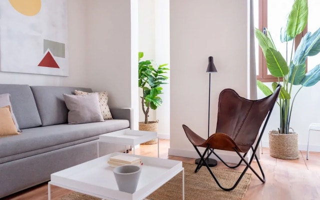 Diagonal Apartments by Olala Homes
