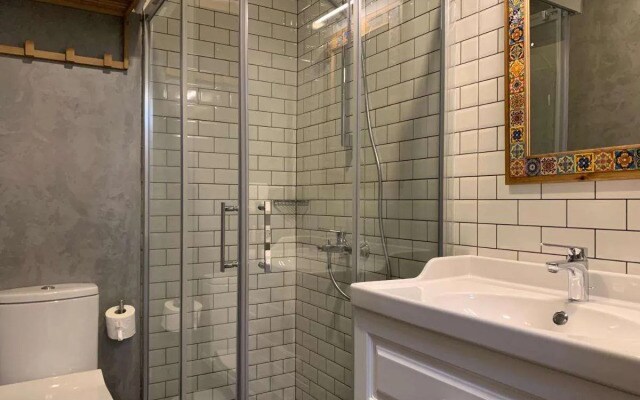 Loka Suites