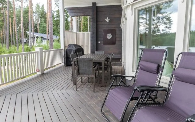 Holiday Home Villa aallokko