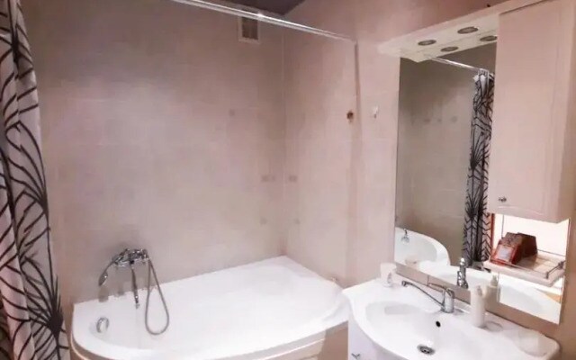 AtmaHouse на улице Мельникайте 125А