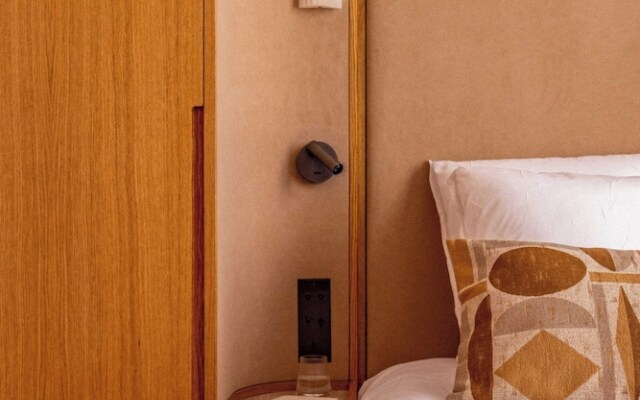 Luxury A/C Apt - 6p/3bdr - Arc de Triomphe